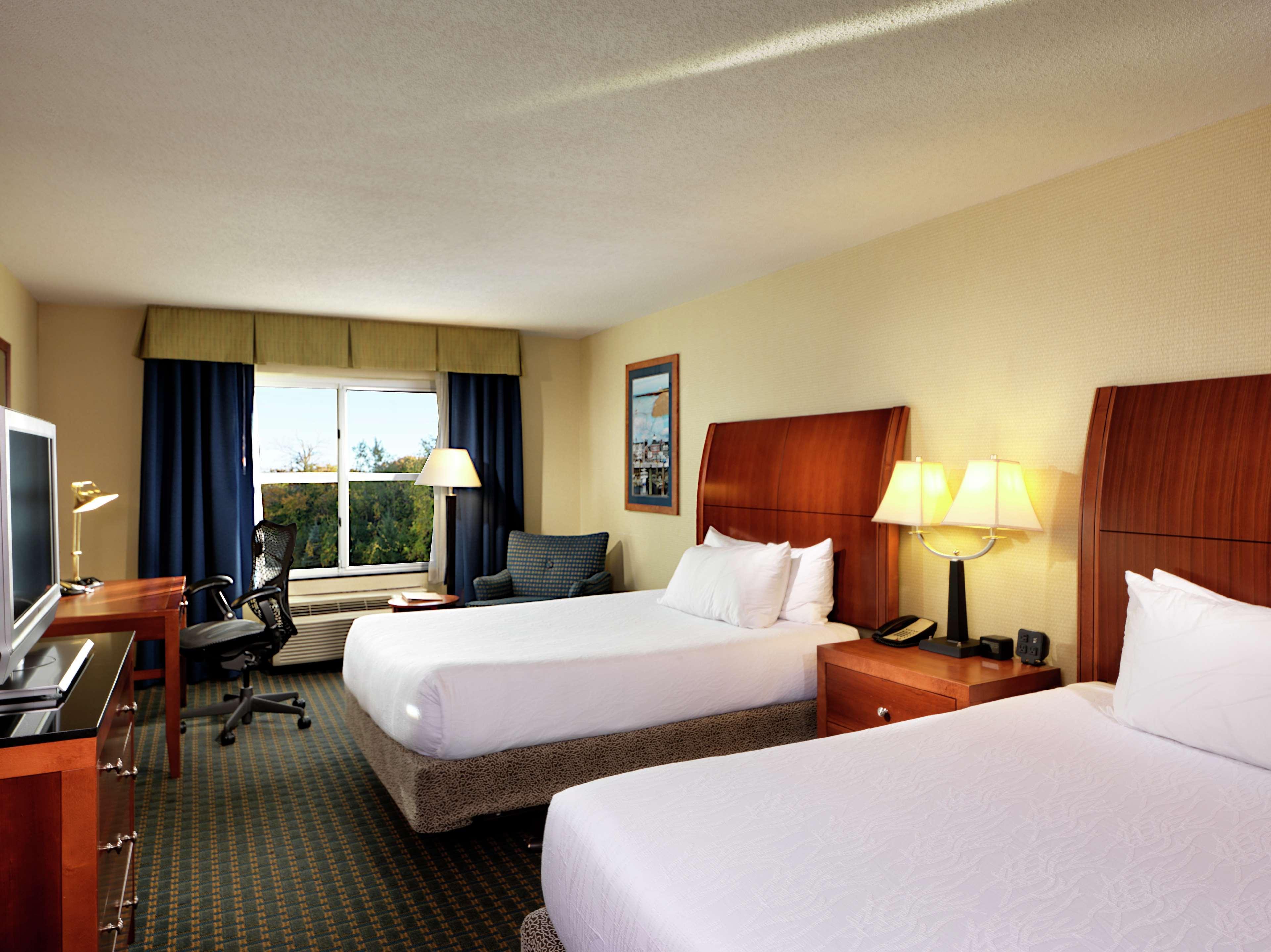 Hilton Garden Inn Milford Esterno foto