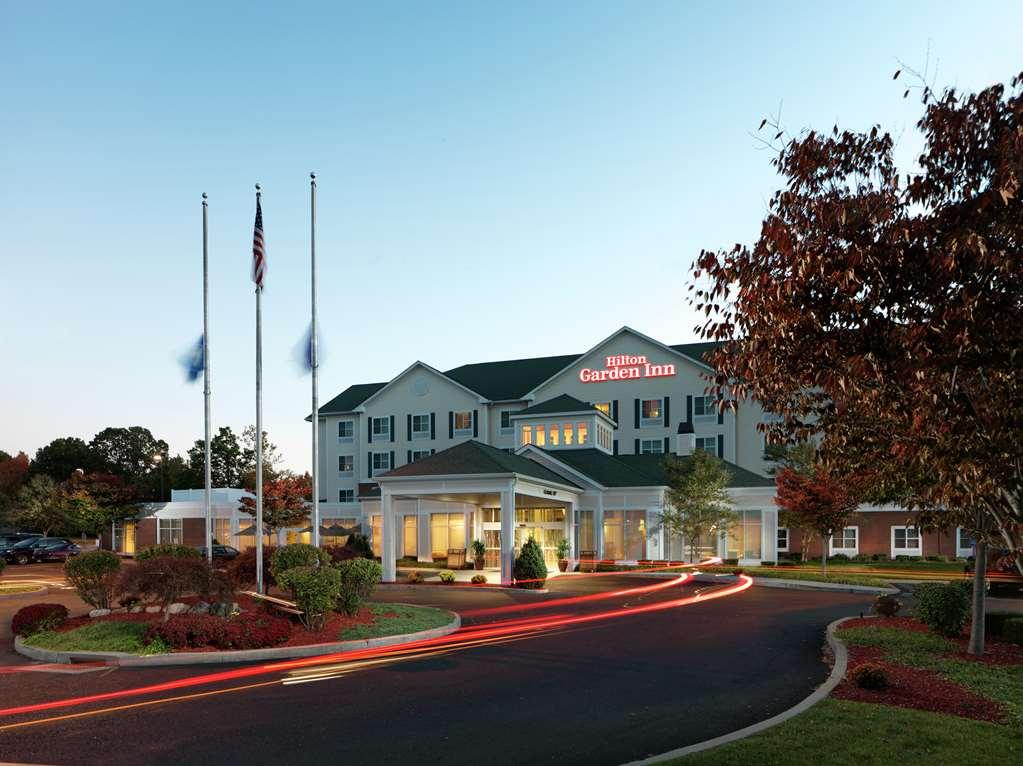 Hilton Garden Inn Milford Esterno foto