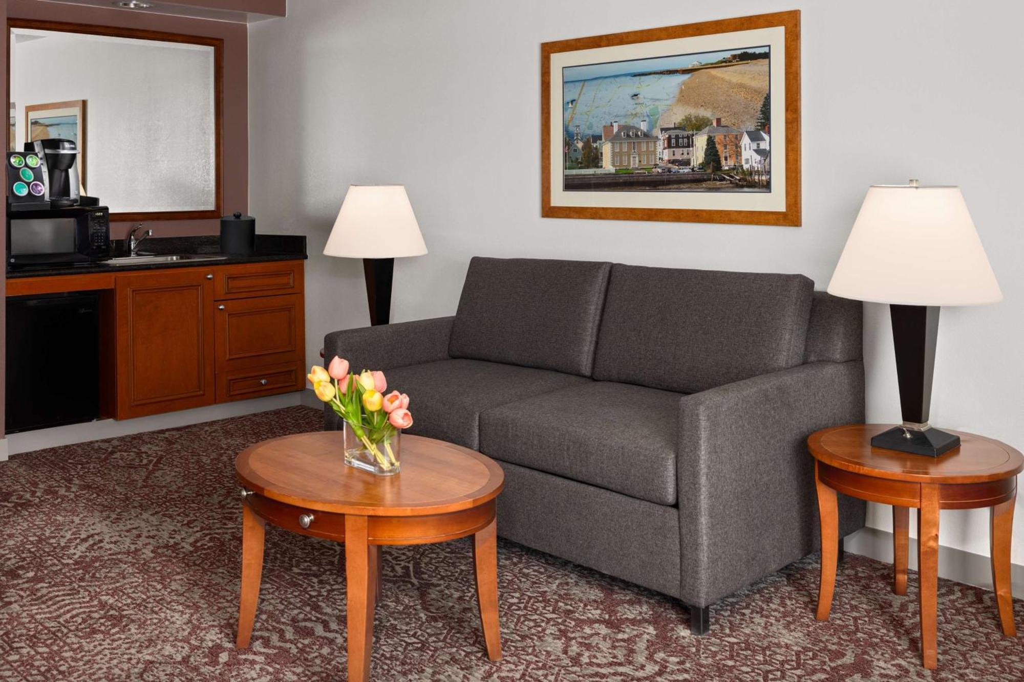 Hilton Garden Inn Milford Esterno foto