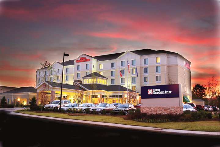 Hilton Garden Inn Milford Esterno foto